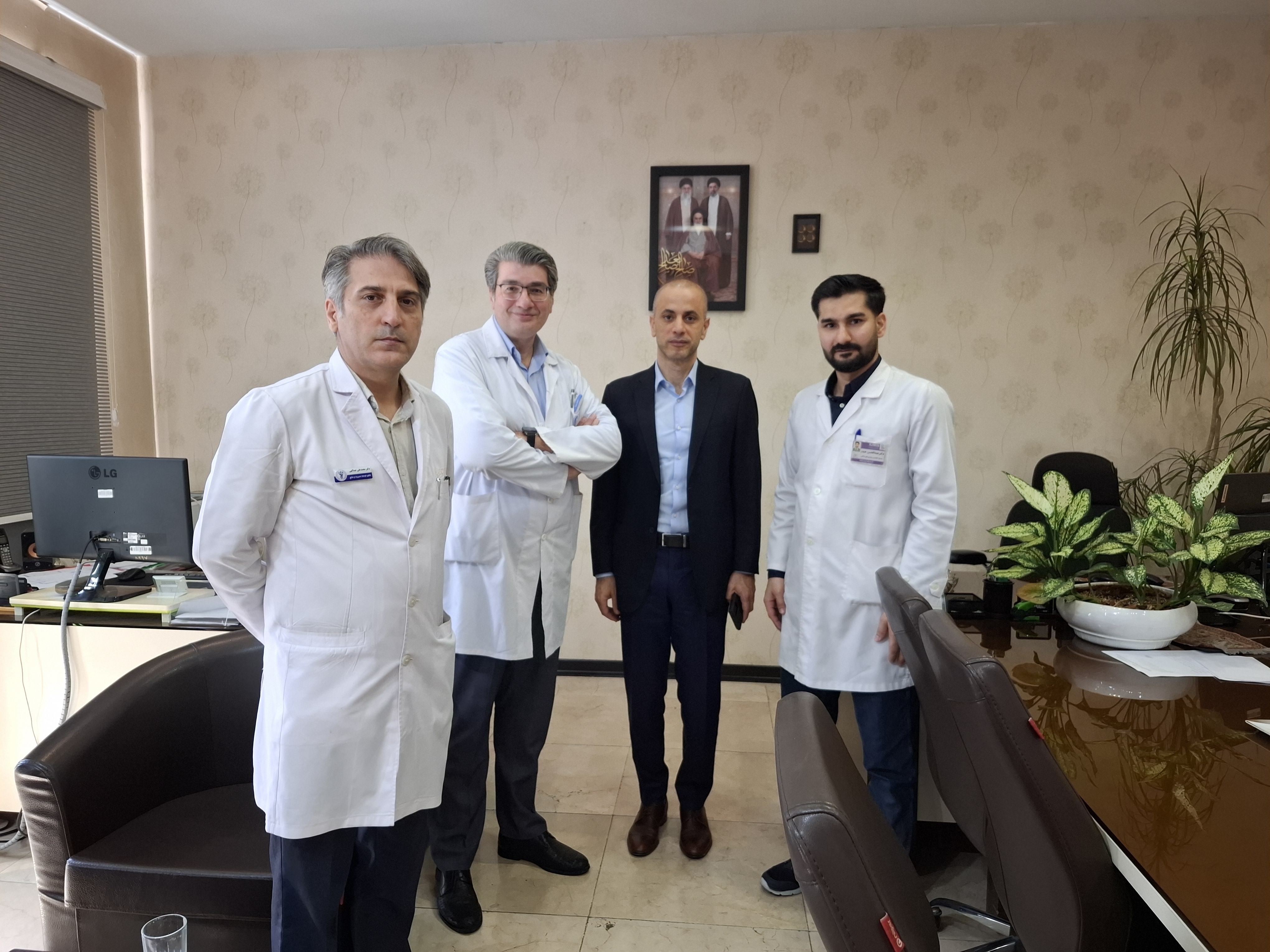 دیدار سفیر لبنان با ریاست بیمارستان آموزشی، پژوهشی و درمانی فیروزگر 